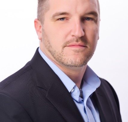 Chris Carpenter, Midwest Director of sales for Ken Jefferies & Associates.