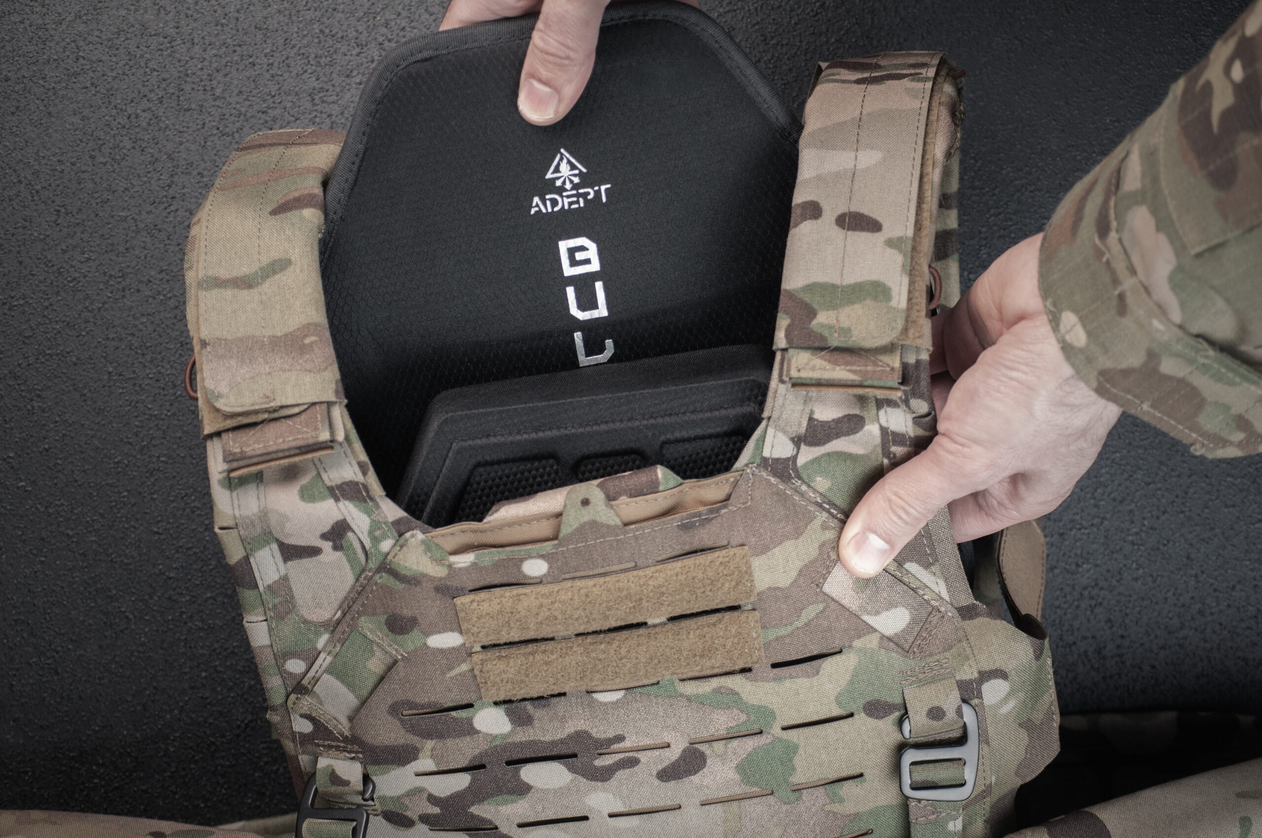 Bulletfoam plate going into plate carrier